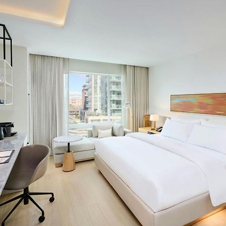 The Pearle Hotel & Spa, Autograph Collection Burlington Bagian luar foto