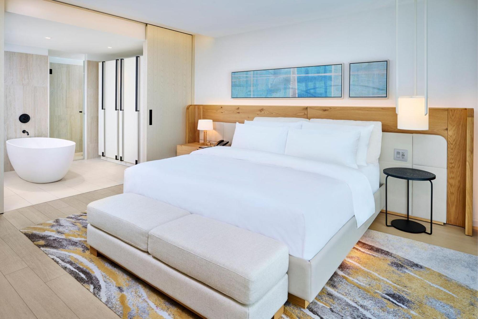 The Pearle Hotel & Spa, Autograph Collection Burlington Bagian luar foto