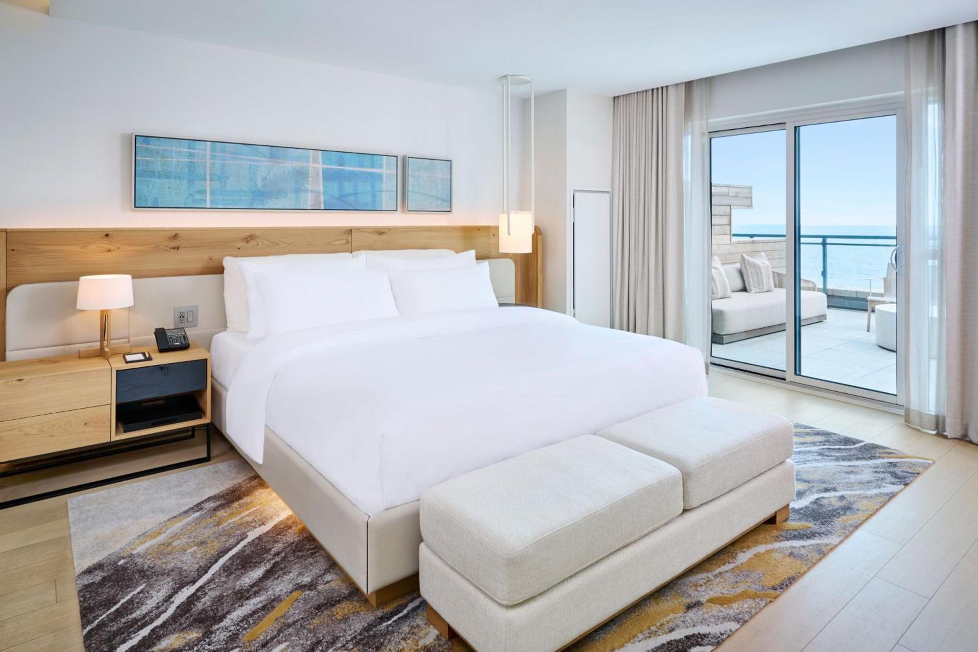 The Pearle Hotel & Spa, Autograph Collection Burlington Bagian luar foto