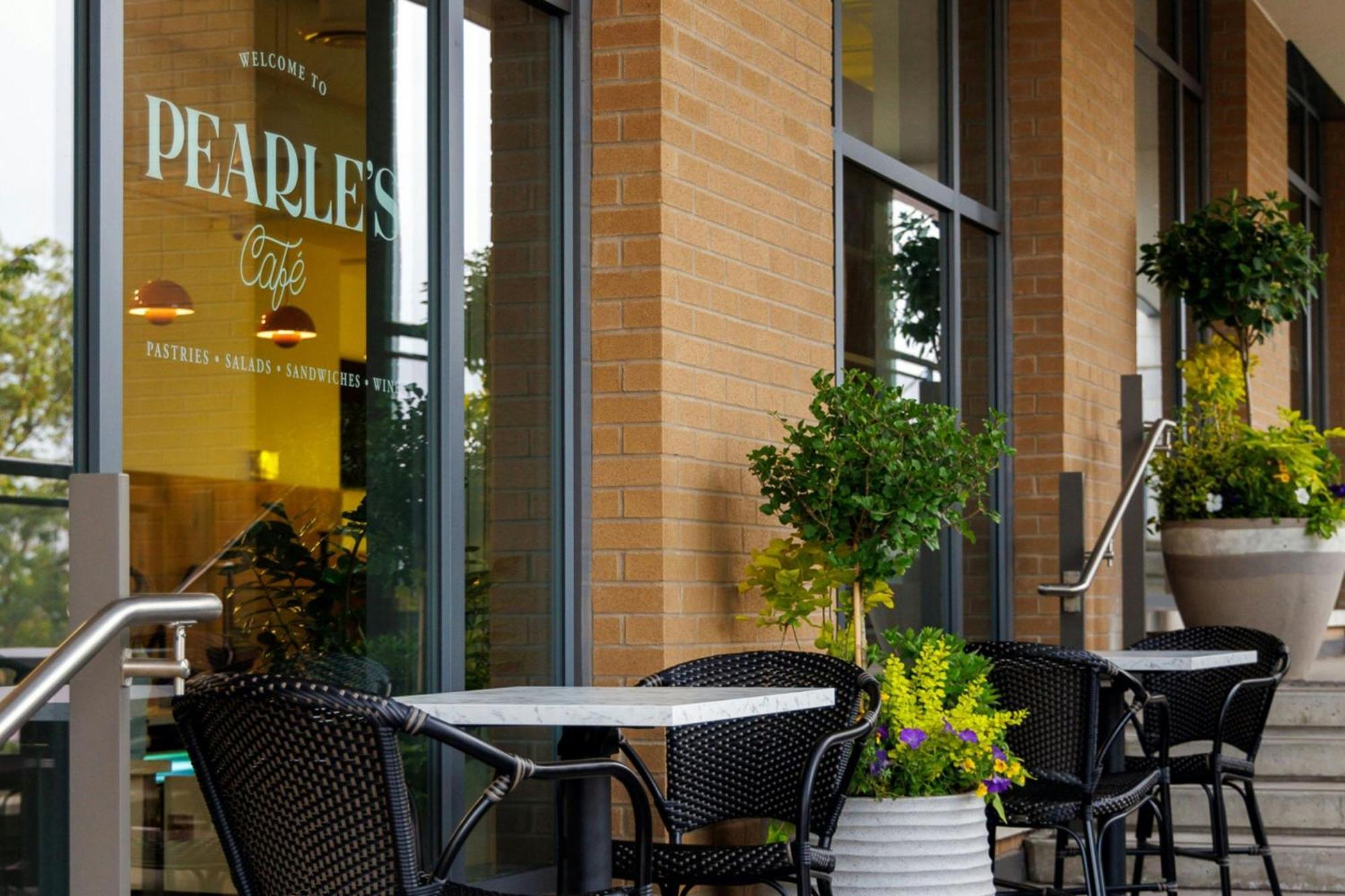 The Pearle Hotel & Spa, Autograph Collection Burlington Bagian luar foto