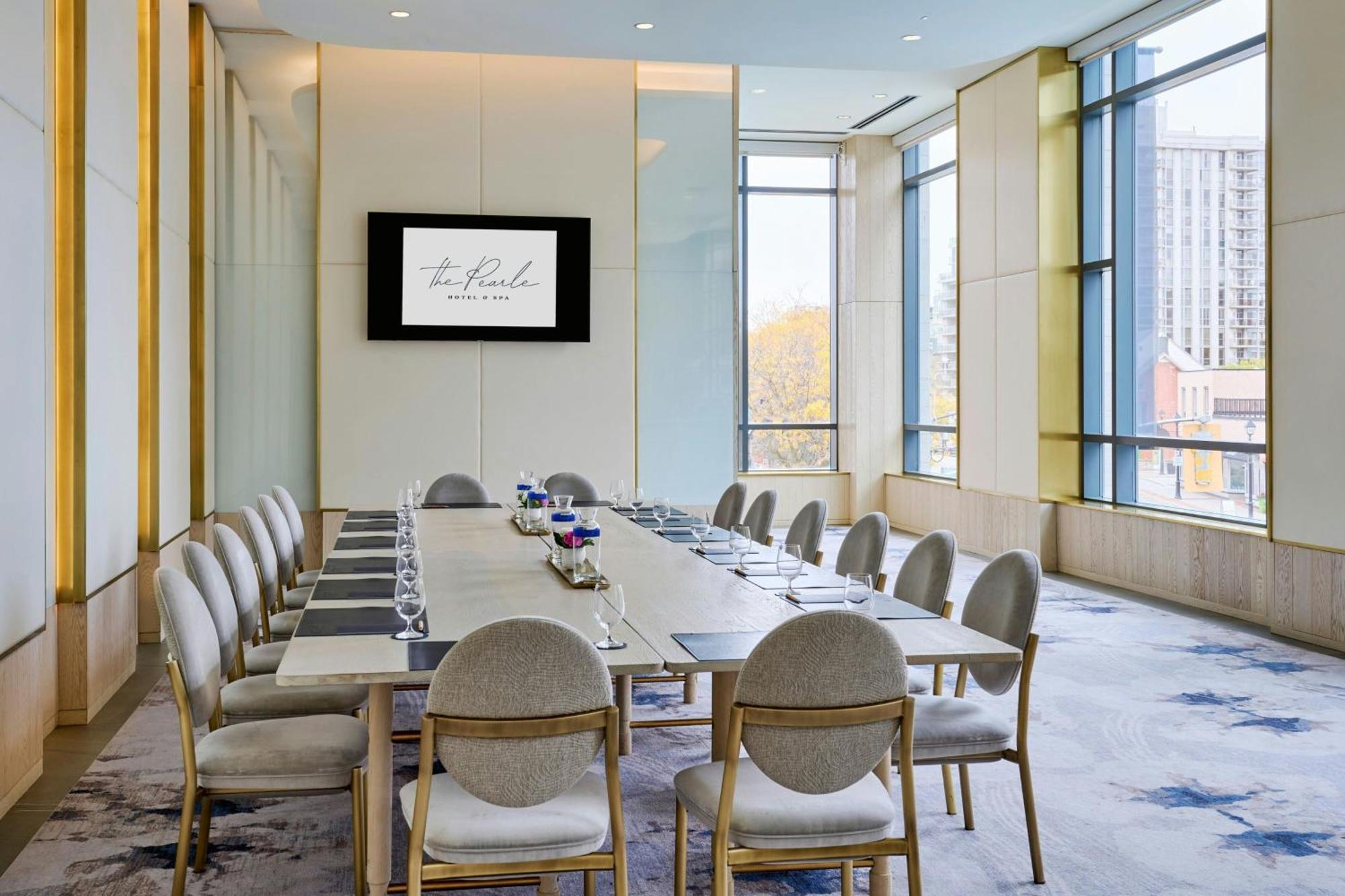 The Pearle Hotel & Spa, Autograph Collection Burlington Bagian luar foto