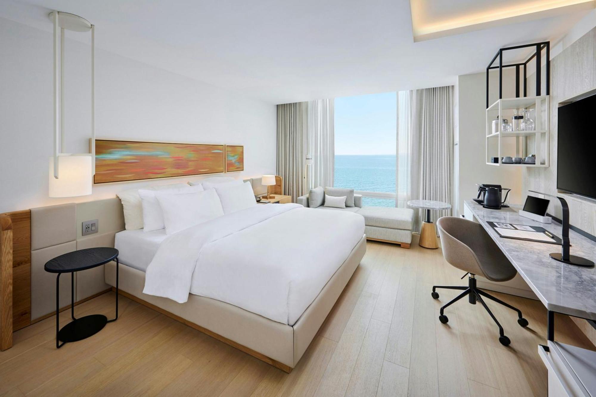 The Pearle Hotel & Spa, Autograph Collection Burlington Bagian luar foto